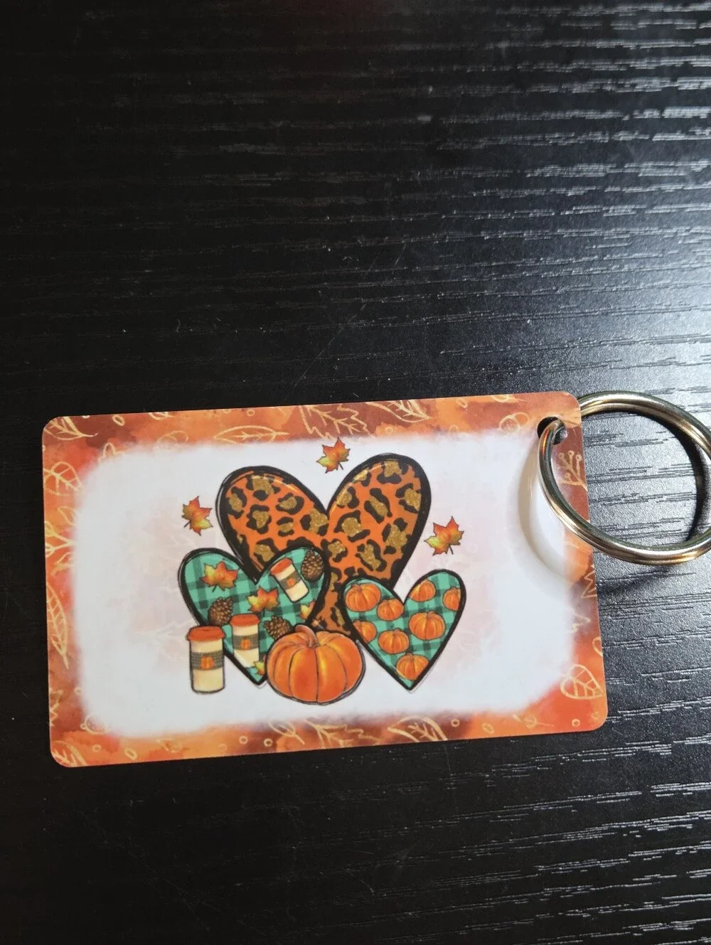 Autumn Hearts Decorative Keycard Keychain - Orange Pumpkin Design